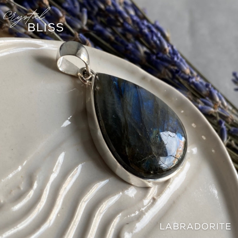 Thumbnail: Labradorite Pendant #1