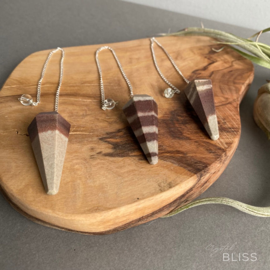 Thumbnail: Shiva Lingam Pendulum