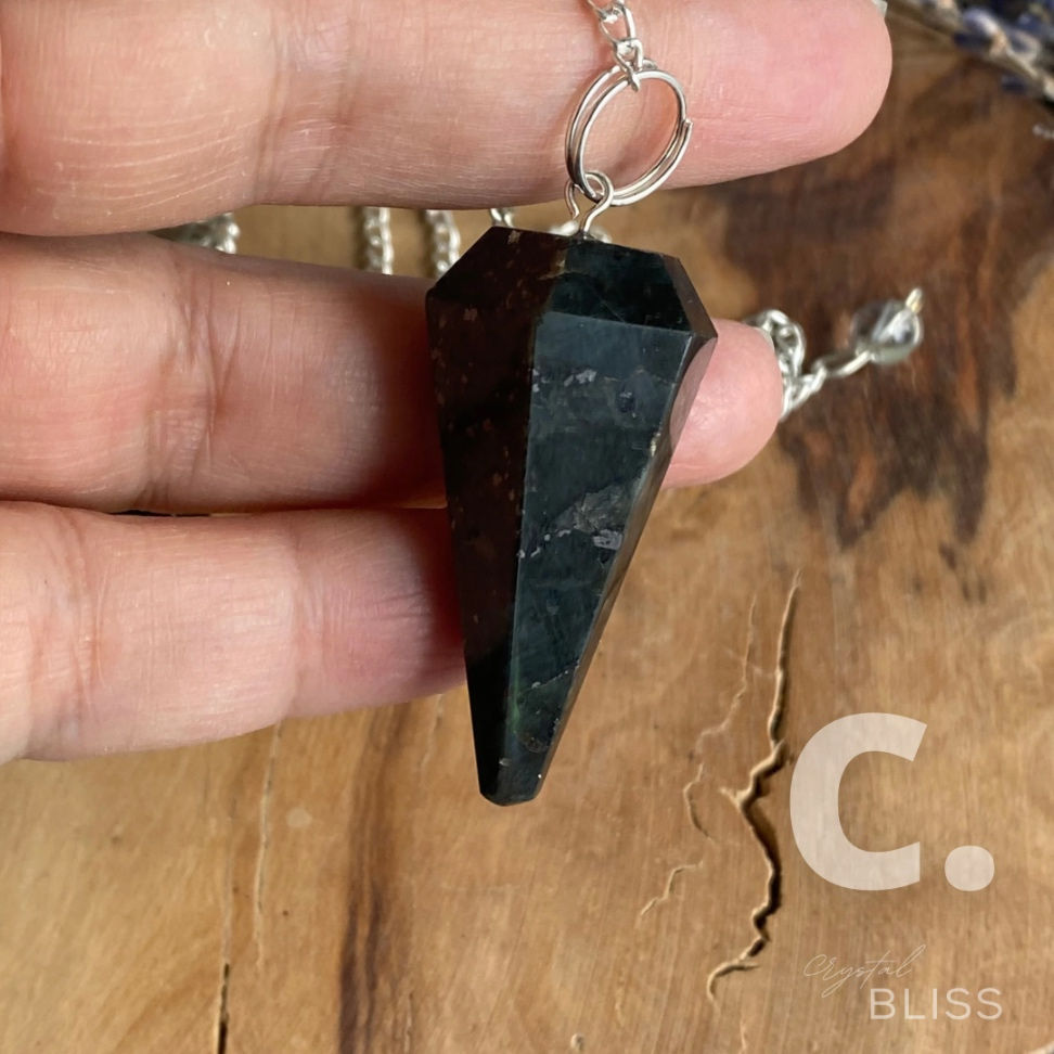 Thumbnail: Larvikite Pendulum