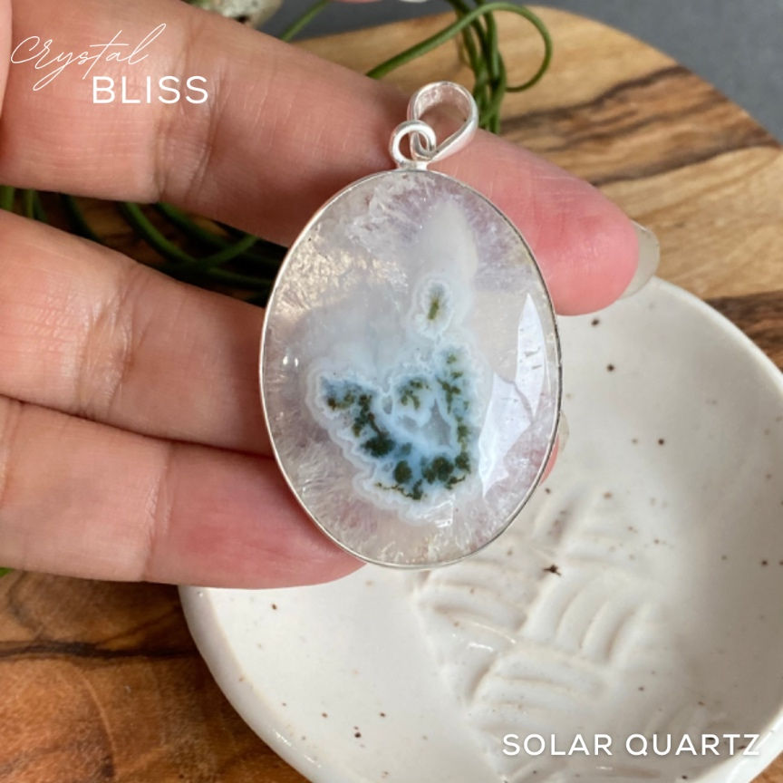 Solar Quartz Pendant #18