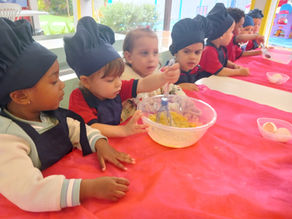 Cozinha Experimental com panquequinhas de banana