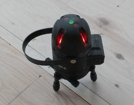 石張り工事やタイル工事の水平と垂直(墨だし道具の話)