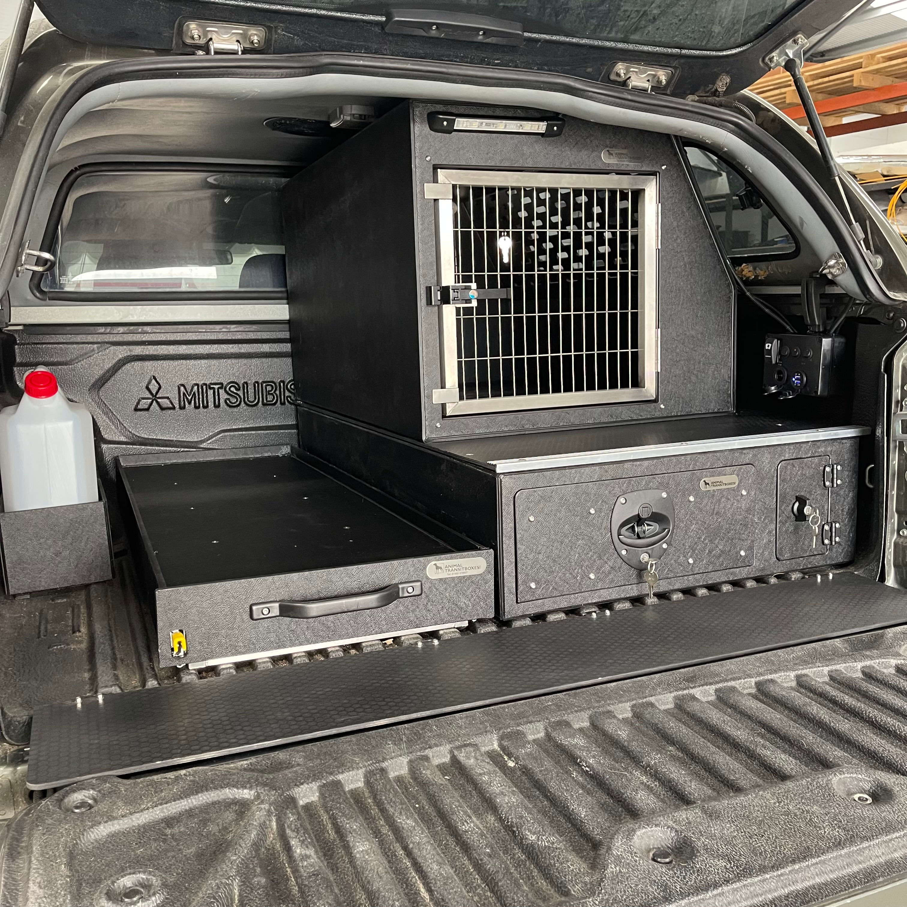 Hunter Half Width Dog Box Pick Up System and Sliding Load Platform