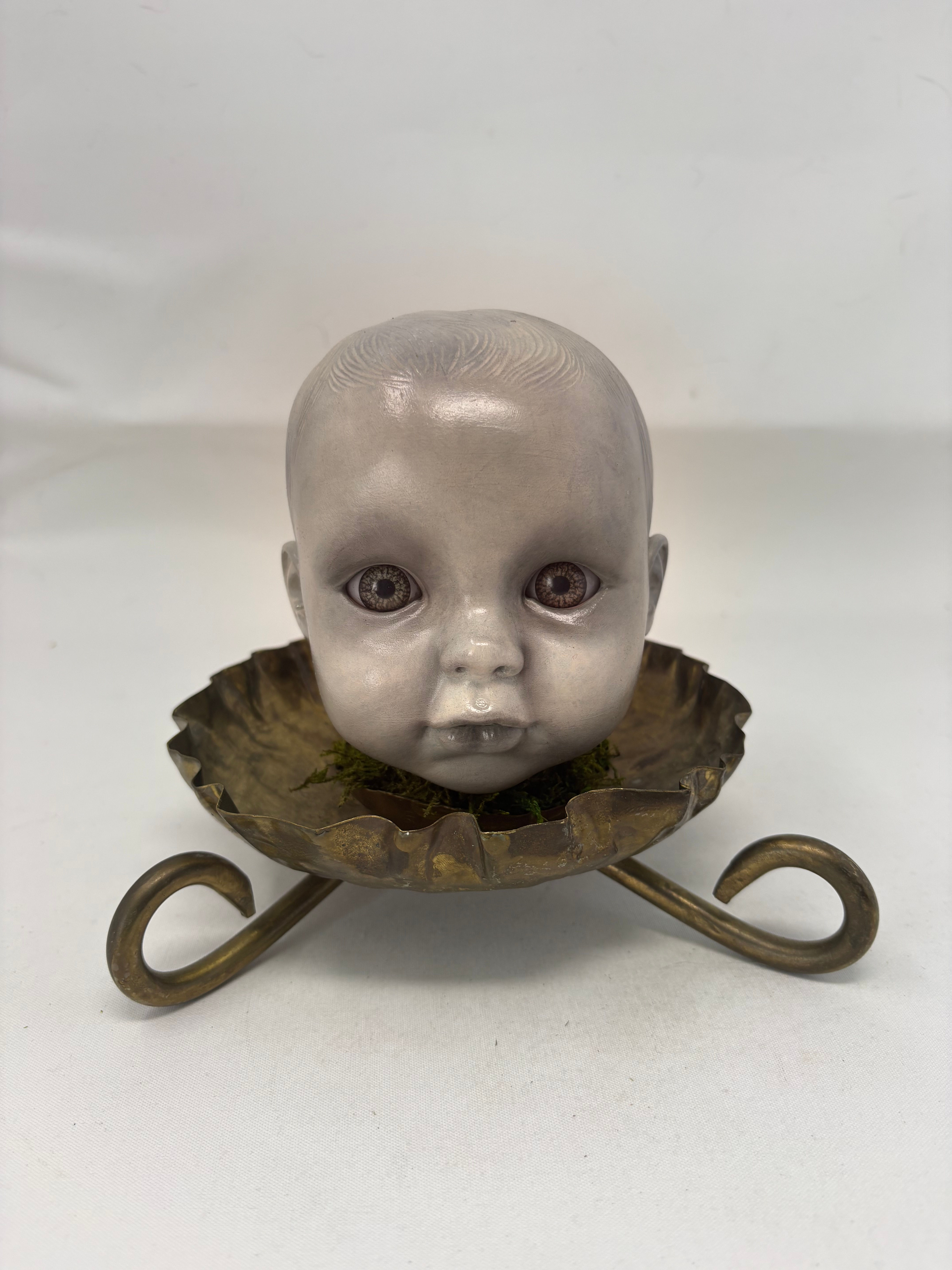 Brass Stand Creeper