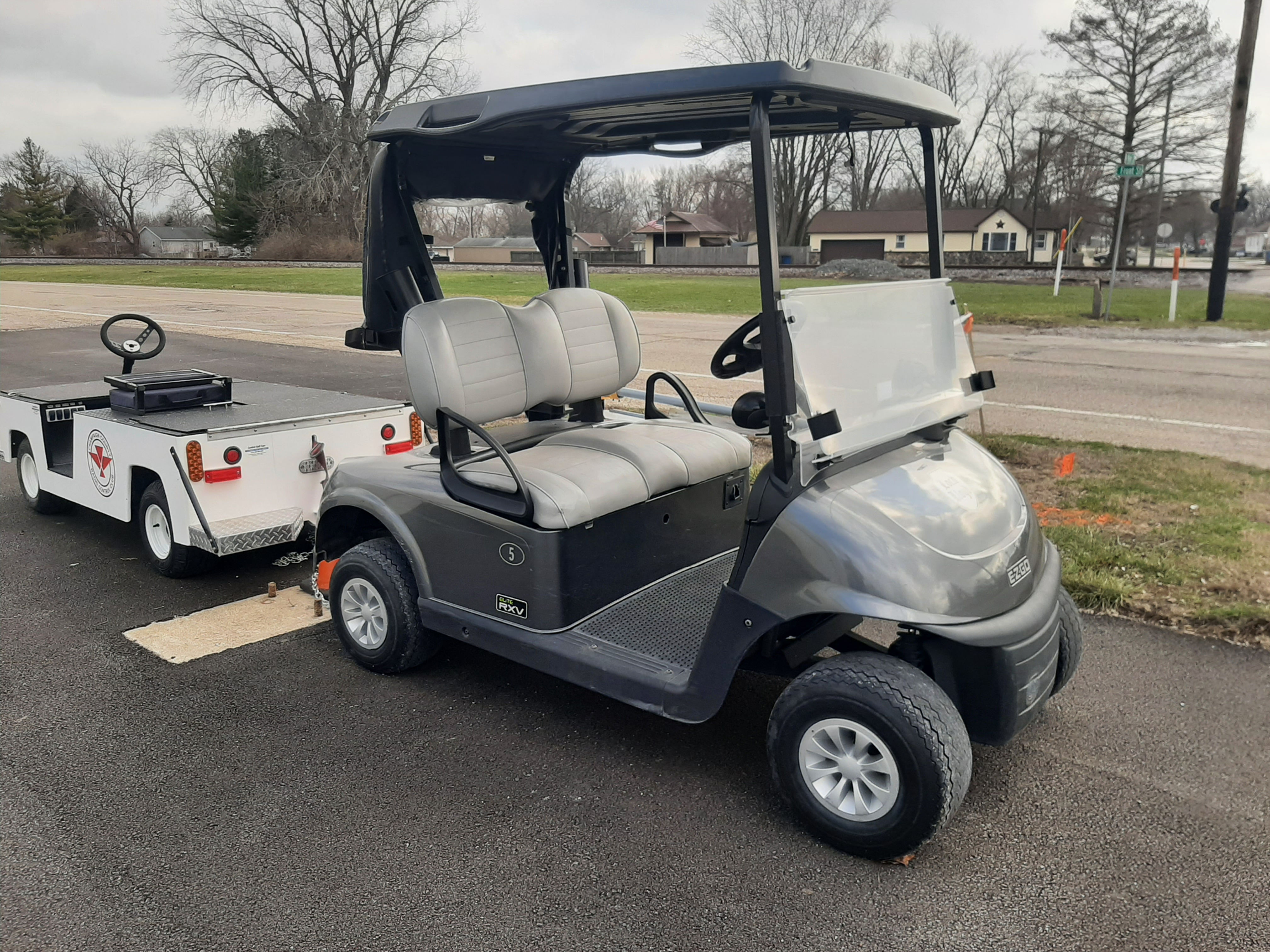 2021 EZ Go RXV Elite Factory Lithium Golfer