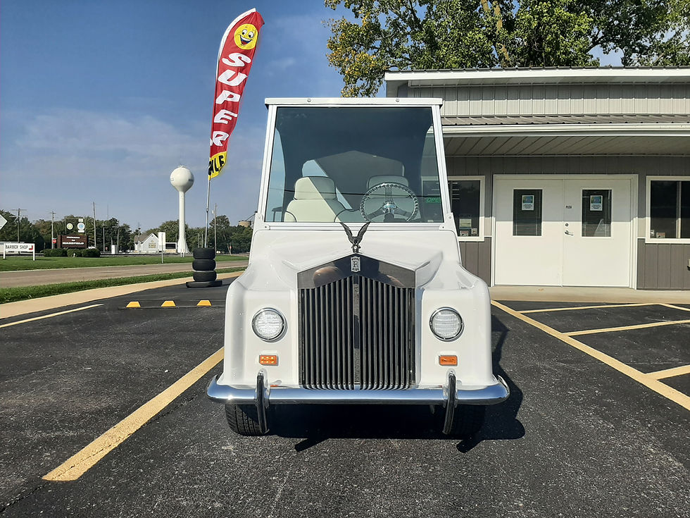 Thumbnail: Royal Ride Rolls Royce Custom Golf Car