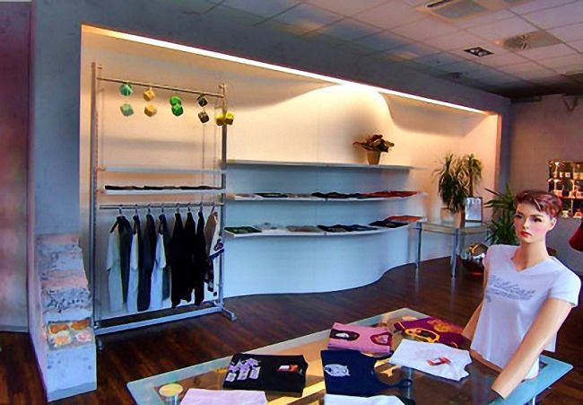 Richter-Ladenbau-tatoos1801