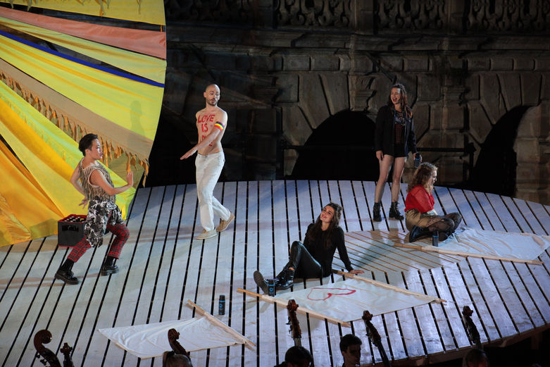 Carmen von G. Bizet

Rolle: Carmen
Musikal. Leitung: Elias Grandy
Regie: Björn Reinke

Junge Oper Schloss Weikersheim Jeunesses Musicales 2021