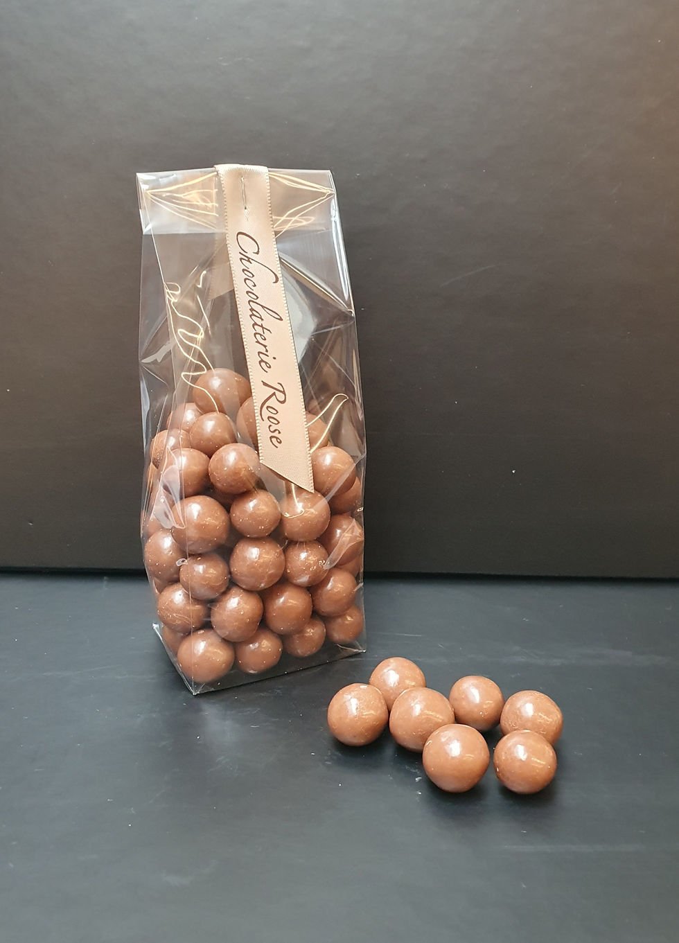 Zakje Riceballs € 3.00