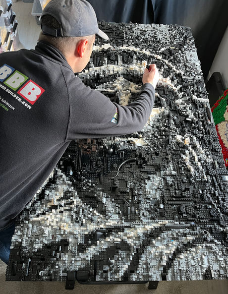 brickboardbuilder
L'art du pixel pop
BBB
Tableau en Lego.
Tableau en Lego réemployés. Œuvre en Lego. Pixel art. Pop art. Tableau en Galerie ou sur mesure.