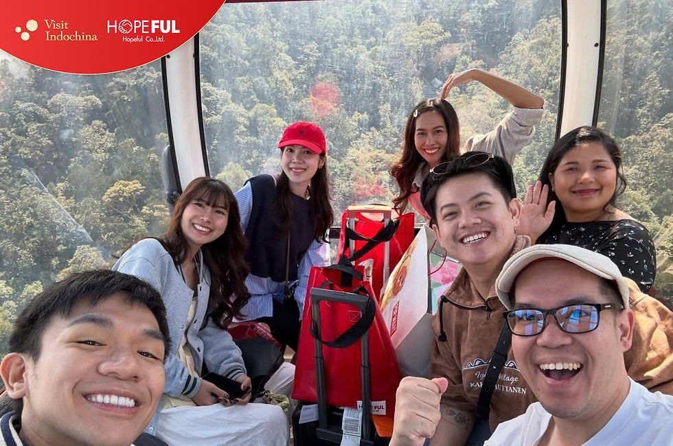 Thailand MICE group from Hopeful Co., Ltd. enjoying Ba Na Hills cable car experience during incentive trip in Da Nang 2026.