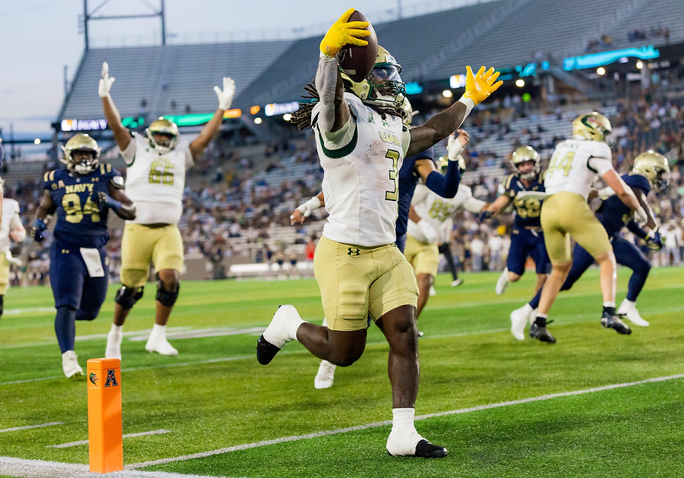 UAB's Bam McReynolds scores a touchdown vs. Navy on Friday, Sept. 25, 2026, at Protective Stadium in Birmingham. Photo Credit: UAB Athletics