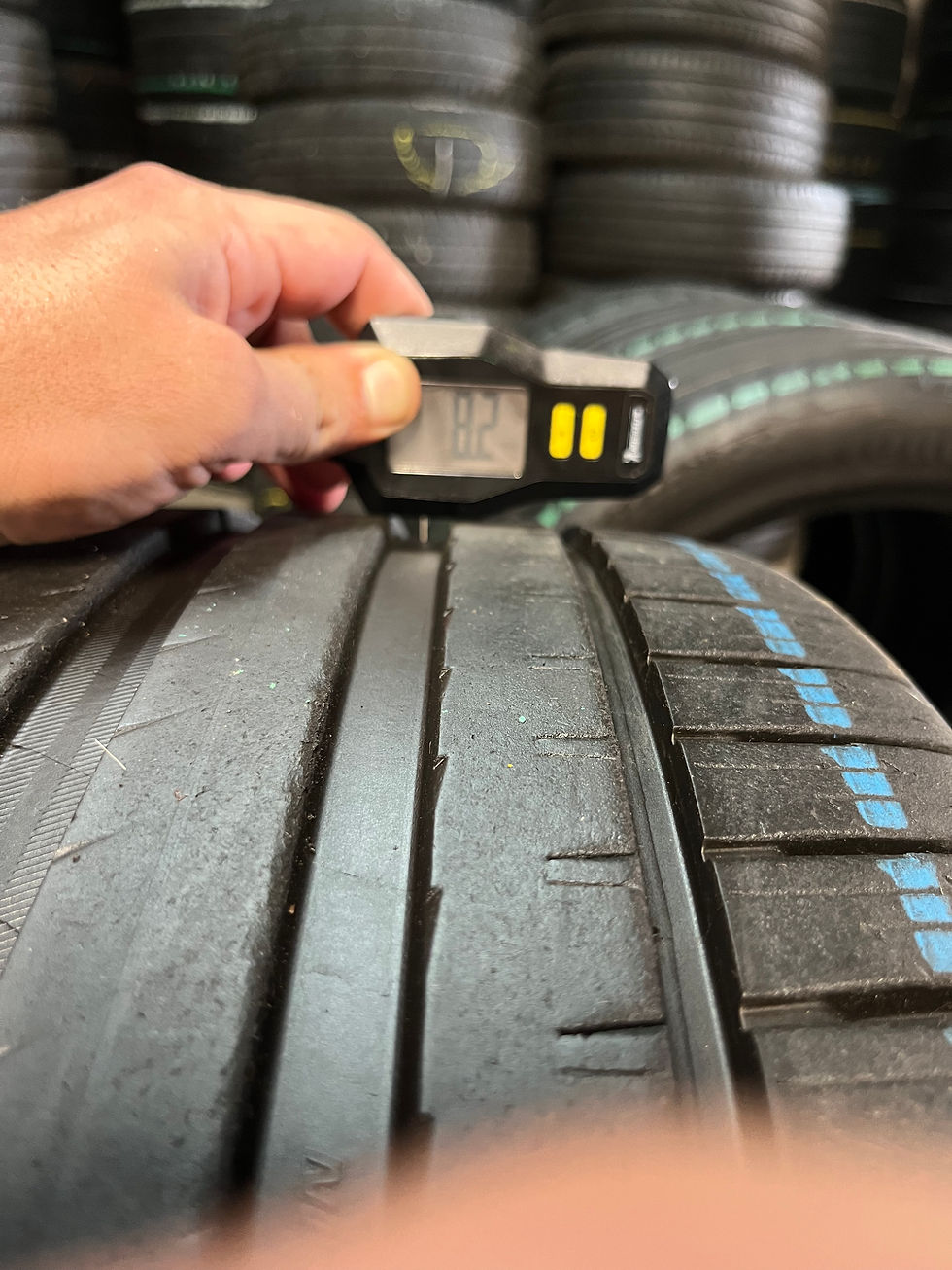 Miniature : 2 pneus Michelin pilot 4s 265/40/21