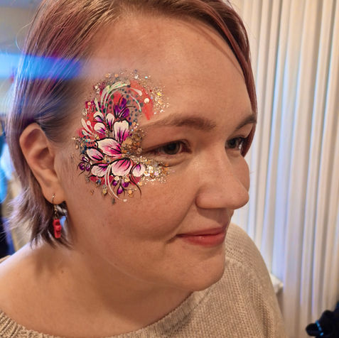 floral glitter eye design birthday party