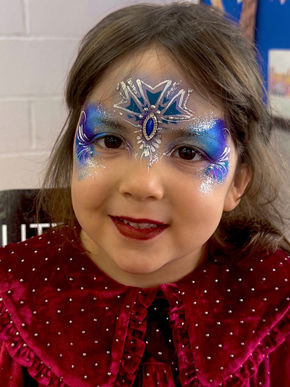 Christmas-children's-corporate-event-Frozen-face-painting