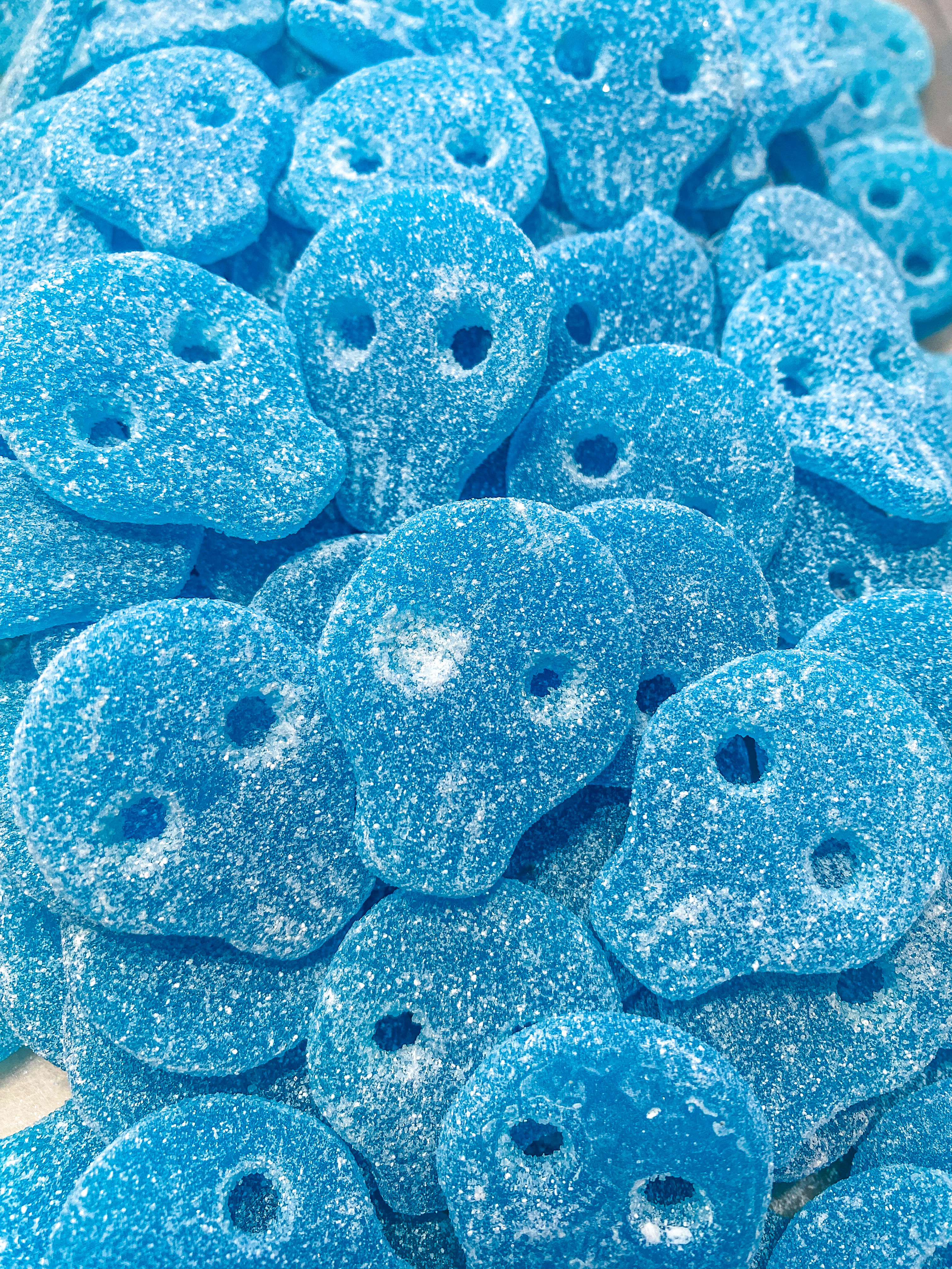 Blåbärsskalle-Swedish Sour Blueberry Skull