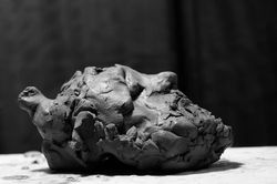 Sábio (foto 3)__12x8x5,5cm_argila_2014