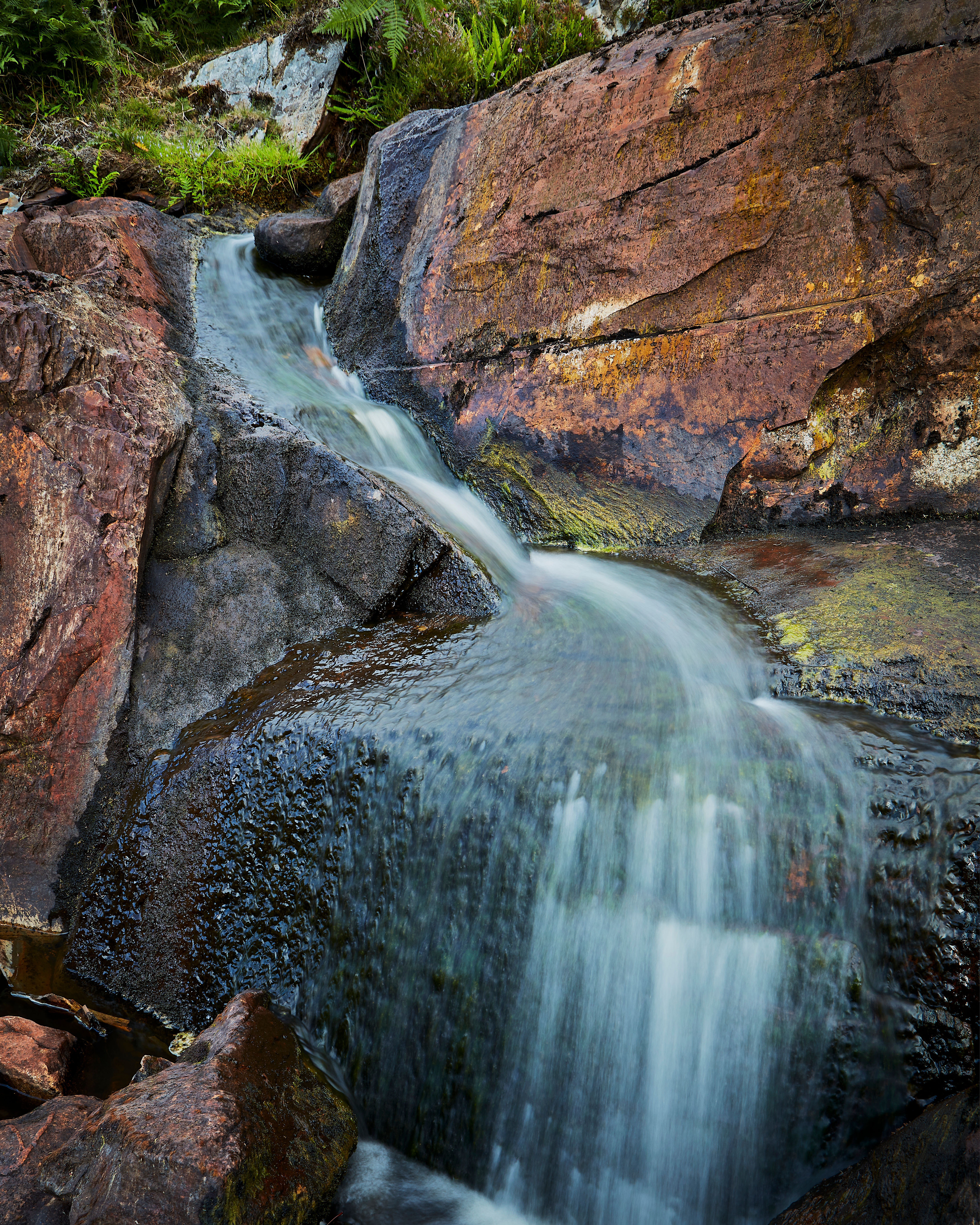 Cascading Rocks