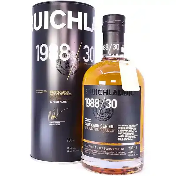 Eine Flasche Bruichladdich 1988 - 2019 Single Malt Scotch Whisky mit 30 Jahren in der Frontalansicht.