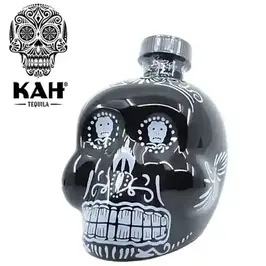 Tequila von KAH 100% Blaue Weber Agava aus Mexico.