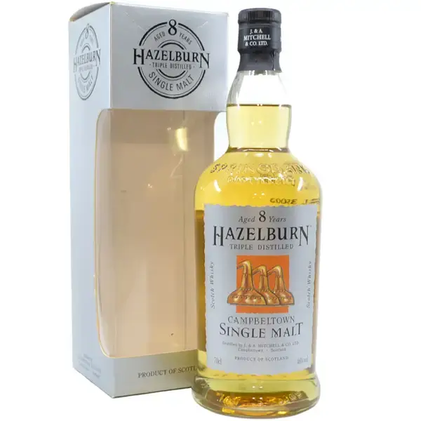Eine Flasche Hazelburn 1999 - 2008 Single Malt Scotch Whisky mit 8 Jahren in der Frontalansicht.