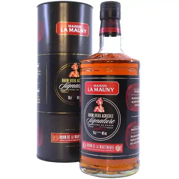 Eine Rumflasche von Maison La Mauny Rhum Agricole Signature aus Martinique in der Frontansicht.
