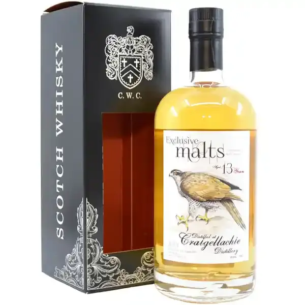 Eine Flasche Craigellachie 2001 - 2014 Single Malt Scotch Whisky mit 13 Jahren in der Frontalansicht.