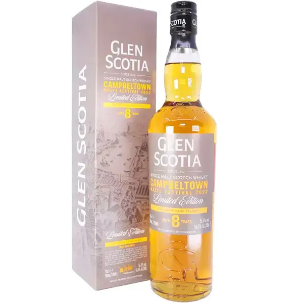 Eine Flasche Glen Scotia Single Malt Scotch Whisky - Festival 2022 - mit 8 Jahren in der Frontalansicht.