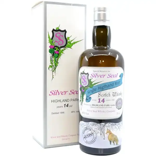 Eine Flasche Highland Park Single Cask Scotch Whisky mit 14 Jahren in der Frontalansicht.