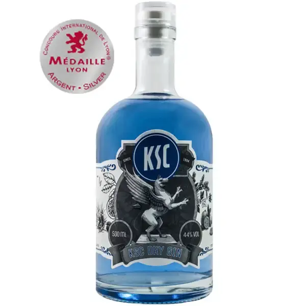Eine Flasche vom KSC Dry Gin von Breaks Premium in der Frontalansicht.