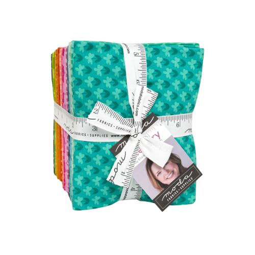 Thumbnail: Show and Tell pattern and Scenery Fabric Bundle