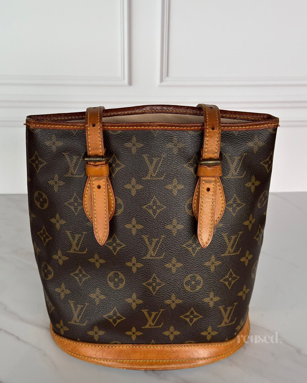 Bucket monogram LV 