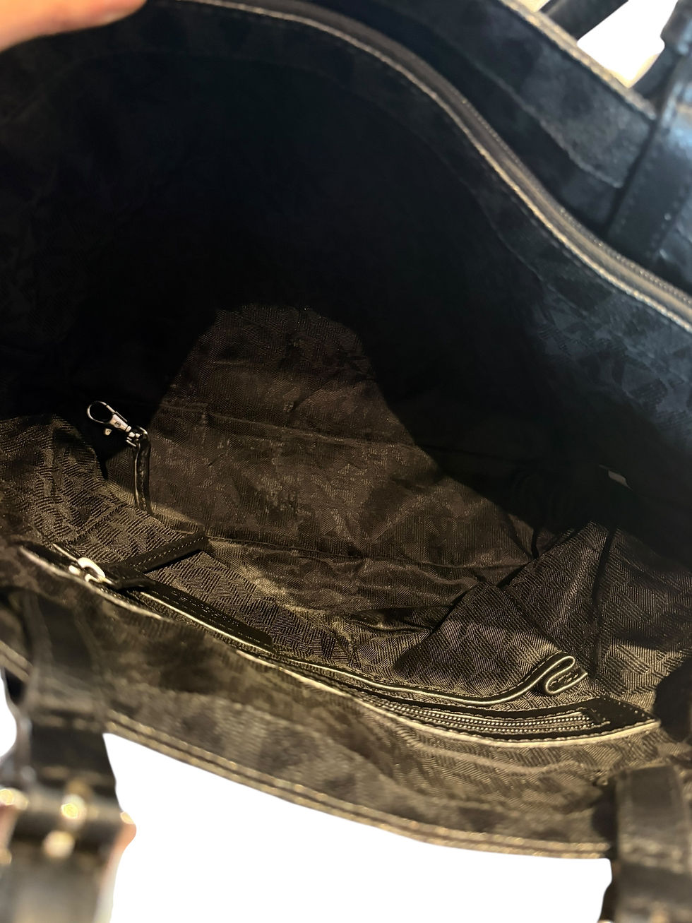 Miniatura: Bola negra Michael Kors 