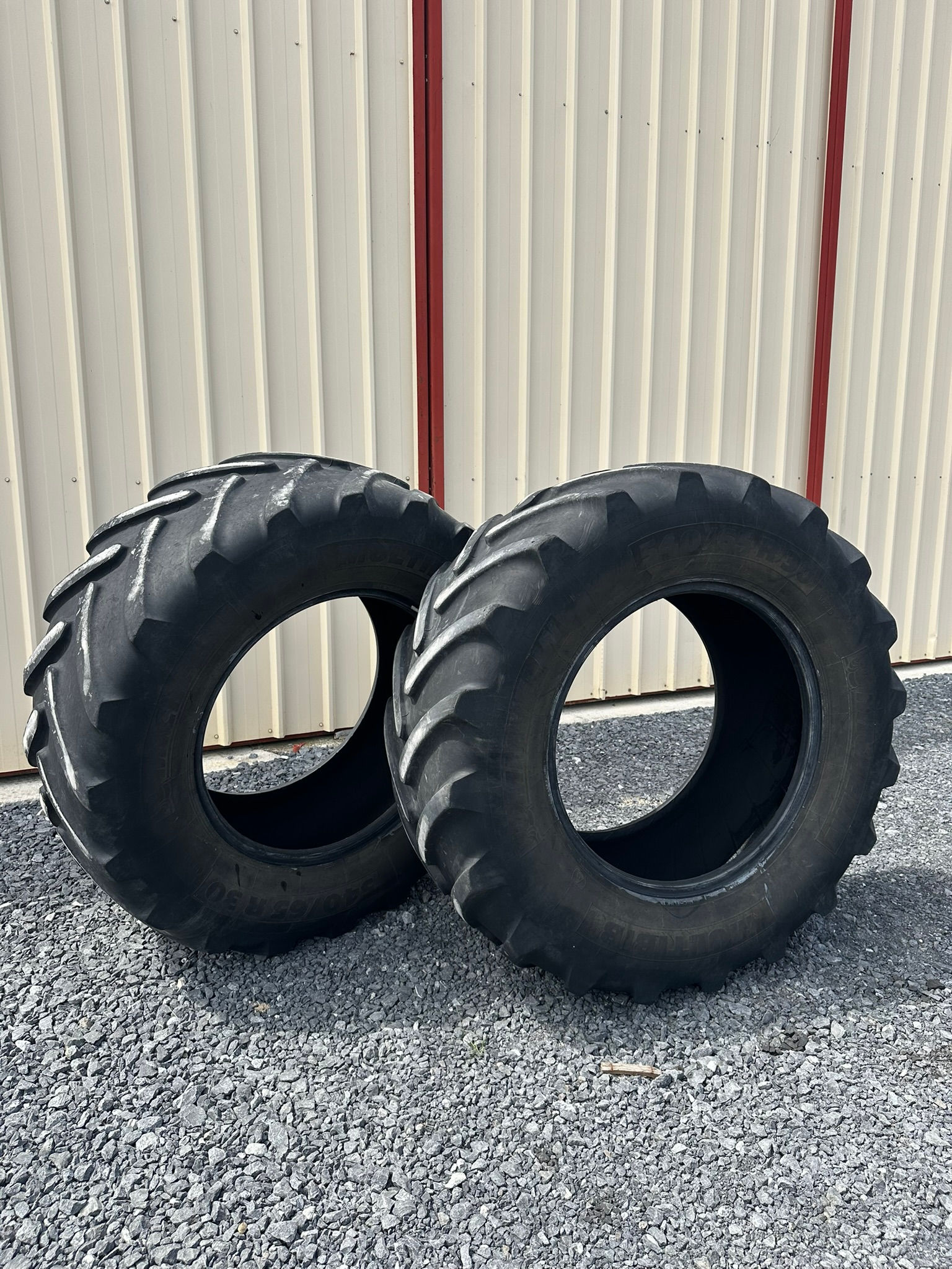 MICHELIN 540/65R30