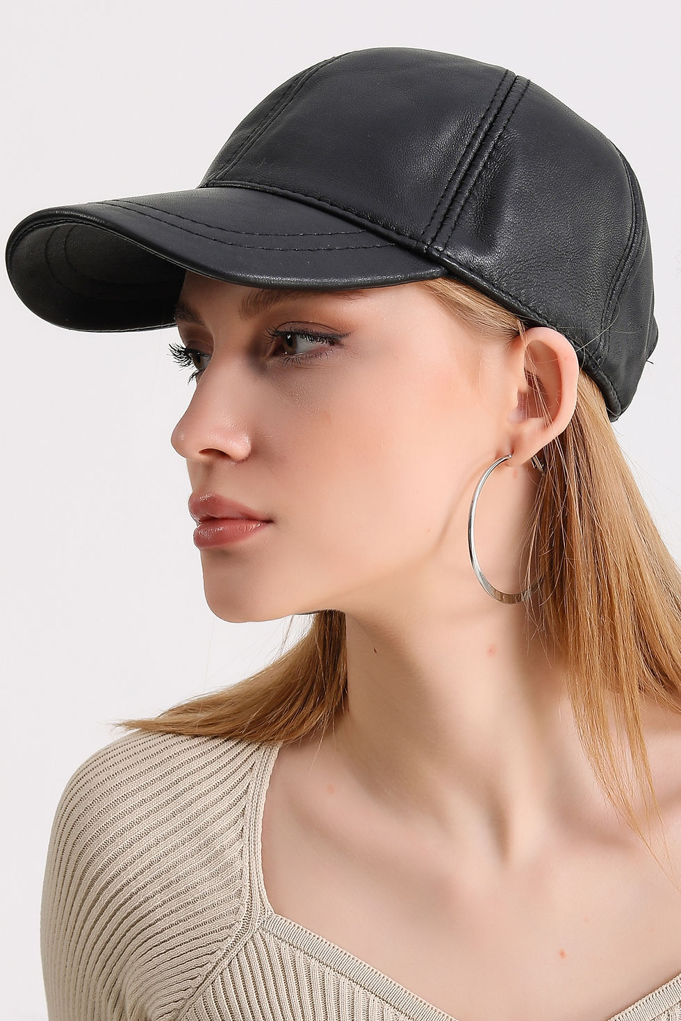 Küçük resim: Siyah İpeksi İtalyan Deri Beyzbol Şapka