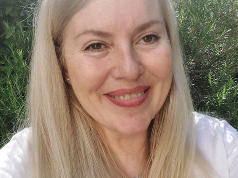 Katia-Falcioni-Coaching-Coach-carrière-dèveloppement-professionnel-évolution-transition-reconversion-reconstruction-croyances-lmitantes
