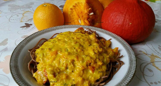 Espaguetis con salsa de calabaza