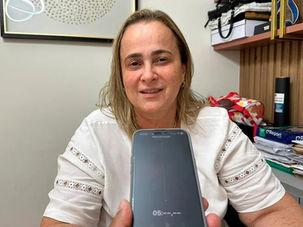 Joanina Sampaio comemora avanço da obra de asfaltamento entre Livramento e Iguatemi