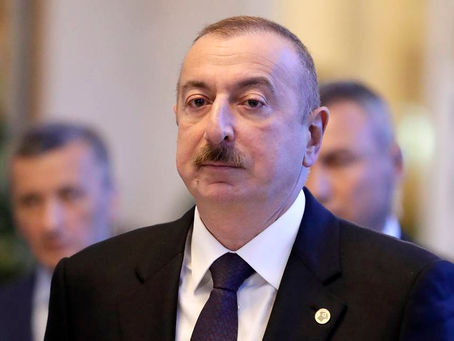 "Атаки на памятники советским воинам заслуживают презрения"-Ильхам Алиев