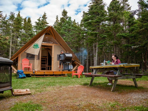 Nice spots where you can go GLAMPING in Canada