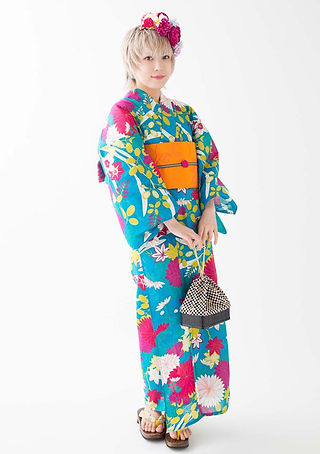 木下百花키노시타모모카