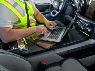 The Evolution of Communication in Construction: Embracing the Digital Revolution