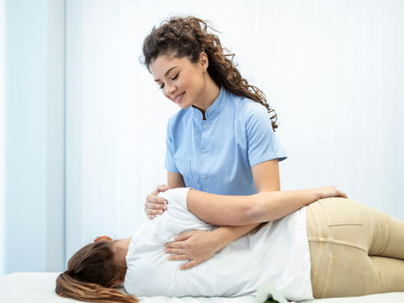 Prenatal Massage for Sciatica Worries and Comfort in Spring