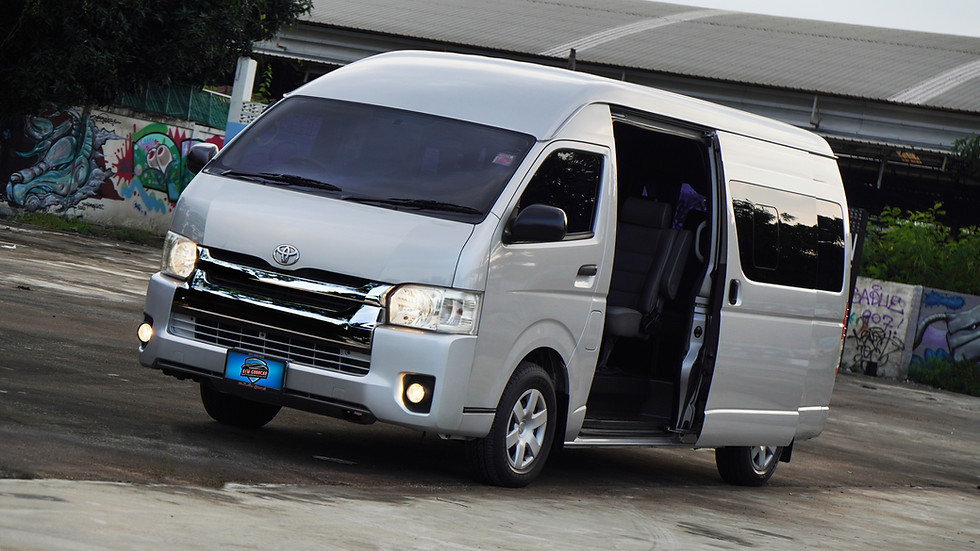 Thumbnail: Toyota Commuter 3.0 D4D MT 2016