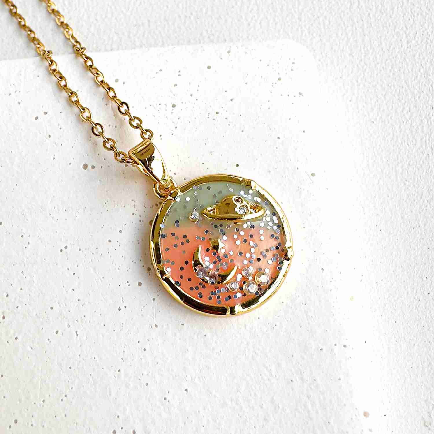 Pembe Yeşil Uzay Kolye