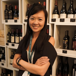 Meet Chua Khai Lin, co-founder and CFO of Fundnel, a private investment platform.