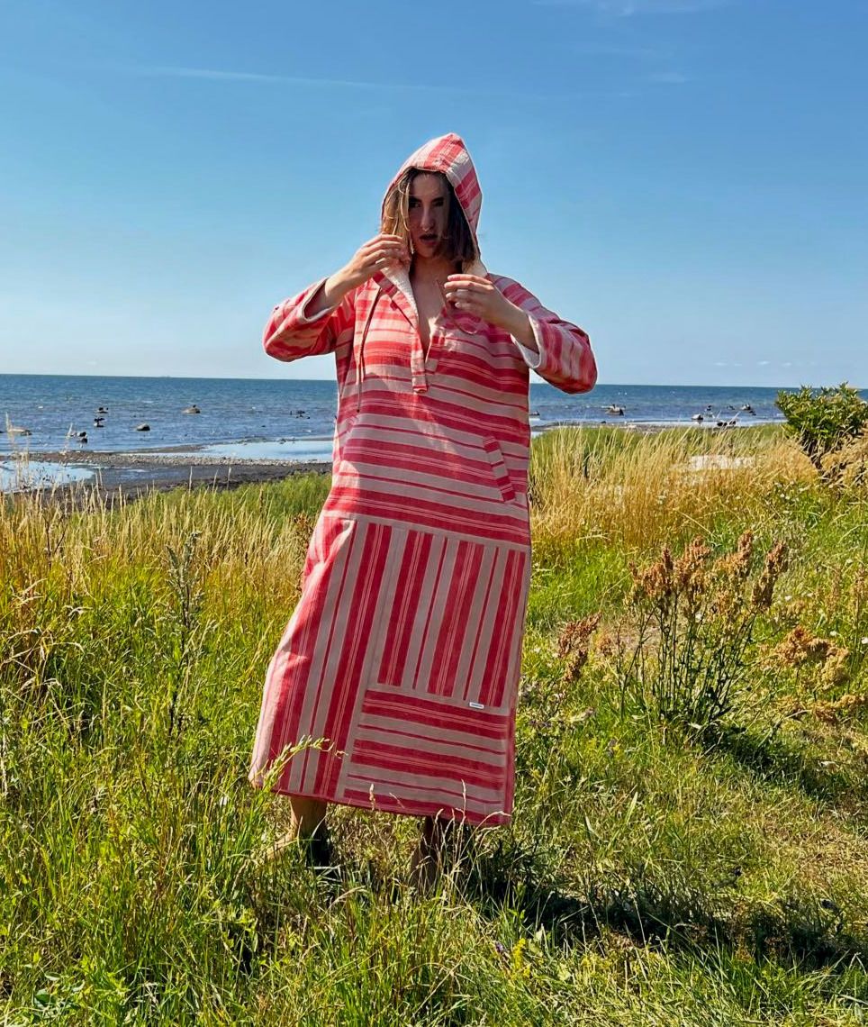 Outdoor changing robe