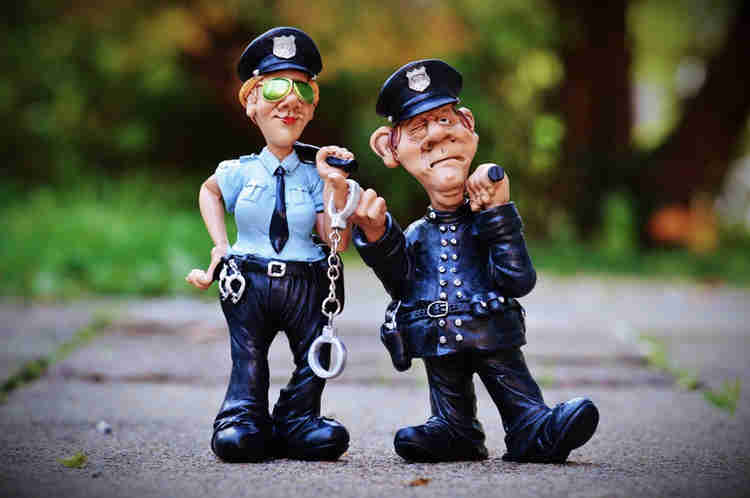 ניתוק תושבות ביטוח לאומי