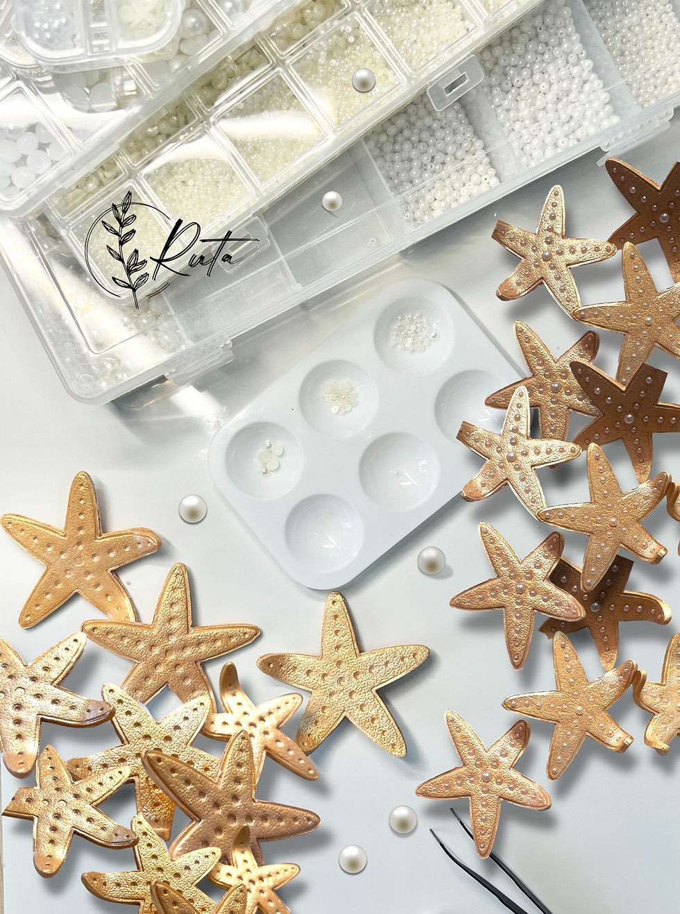 Thumbnail: Ocean Luxe Stud Earrings