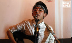 Noches New Likes Yellow Flies